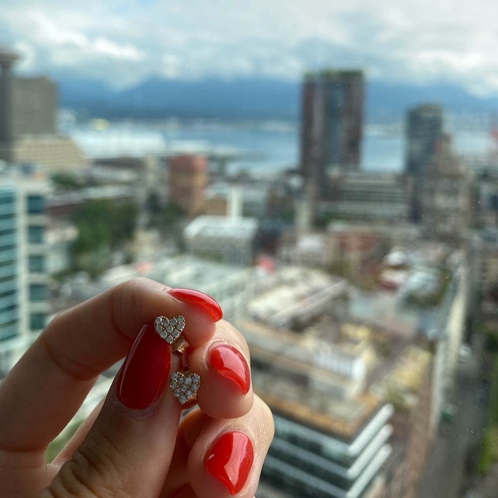 Diamond studs